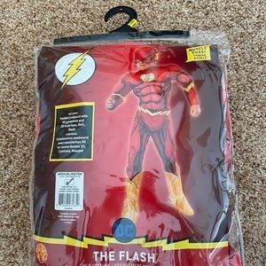 Kids Flash costume. Size M 8-10